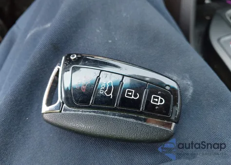 2015 Hyundai Santa Fe Sport 2.4L from USA, damaged, VIN 5XYZU3LB0FG303292